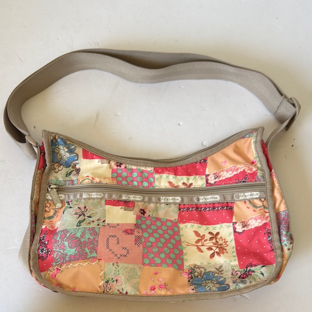 Lesportsac bag